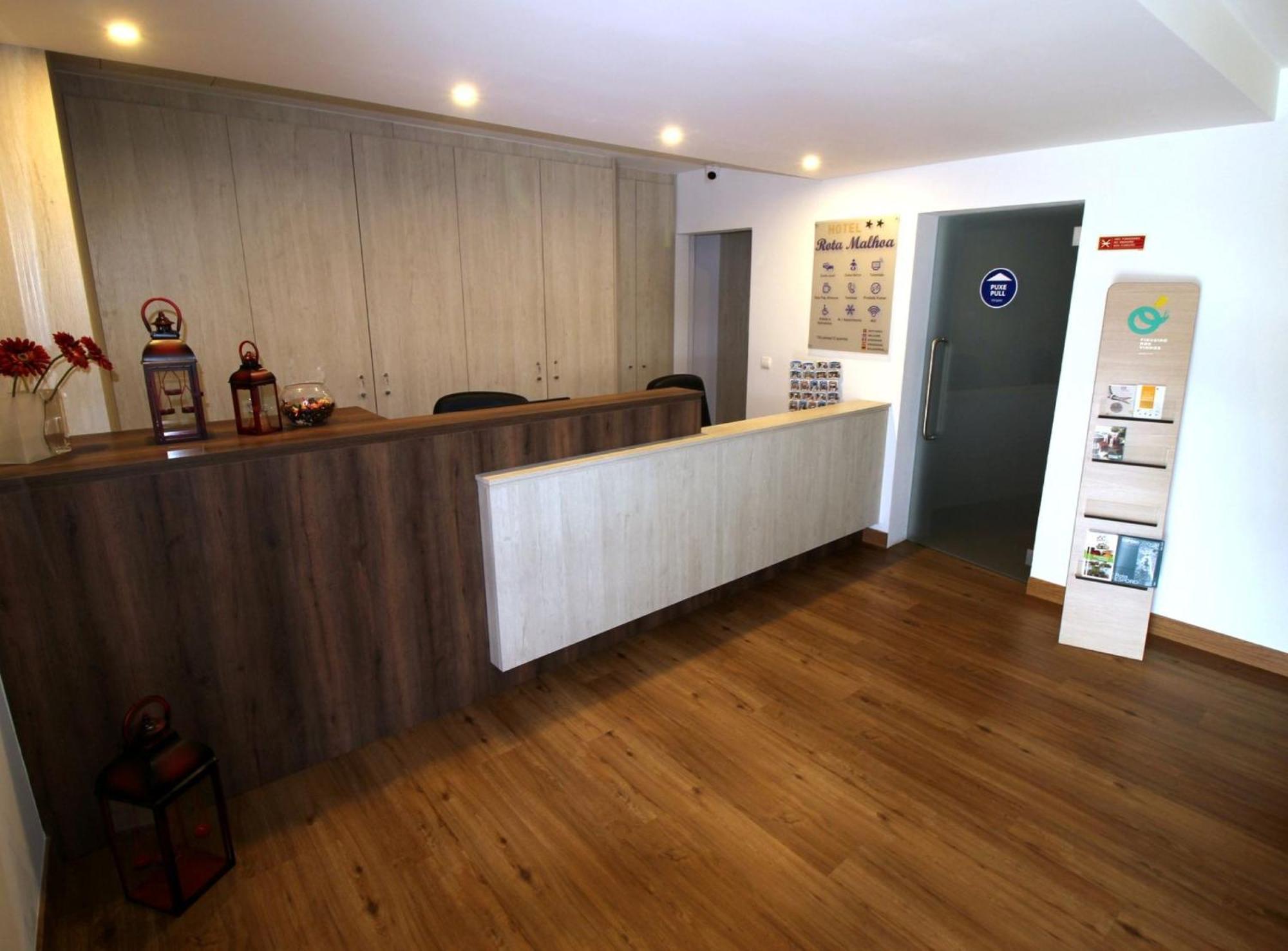 Hotel Rota Malhoa Фіґейро-душ-Віньюш Екстер'єр фото
